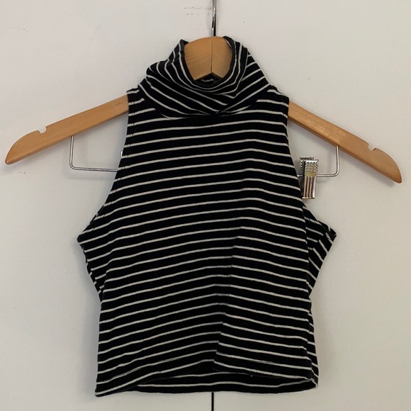 American Apparel Small Striped Mock Turtle Neck Sleeveless Crop Top Tank - Picture 1 of 3